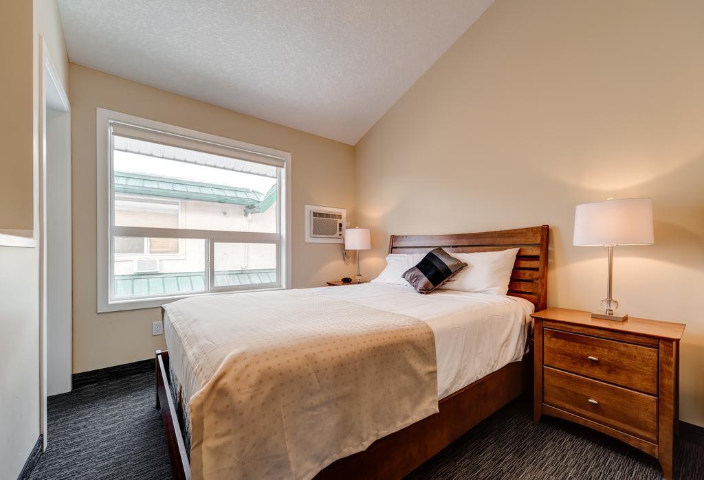 Inn Of The Rockies Canmore Esterno foto
